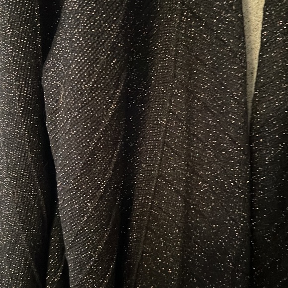 Cejon sweater Wrap - Picture 2 of 2